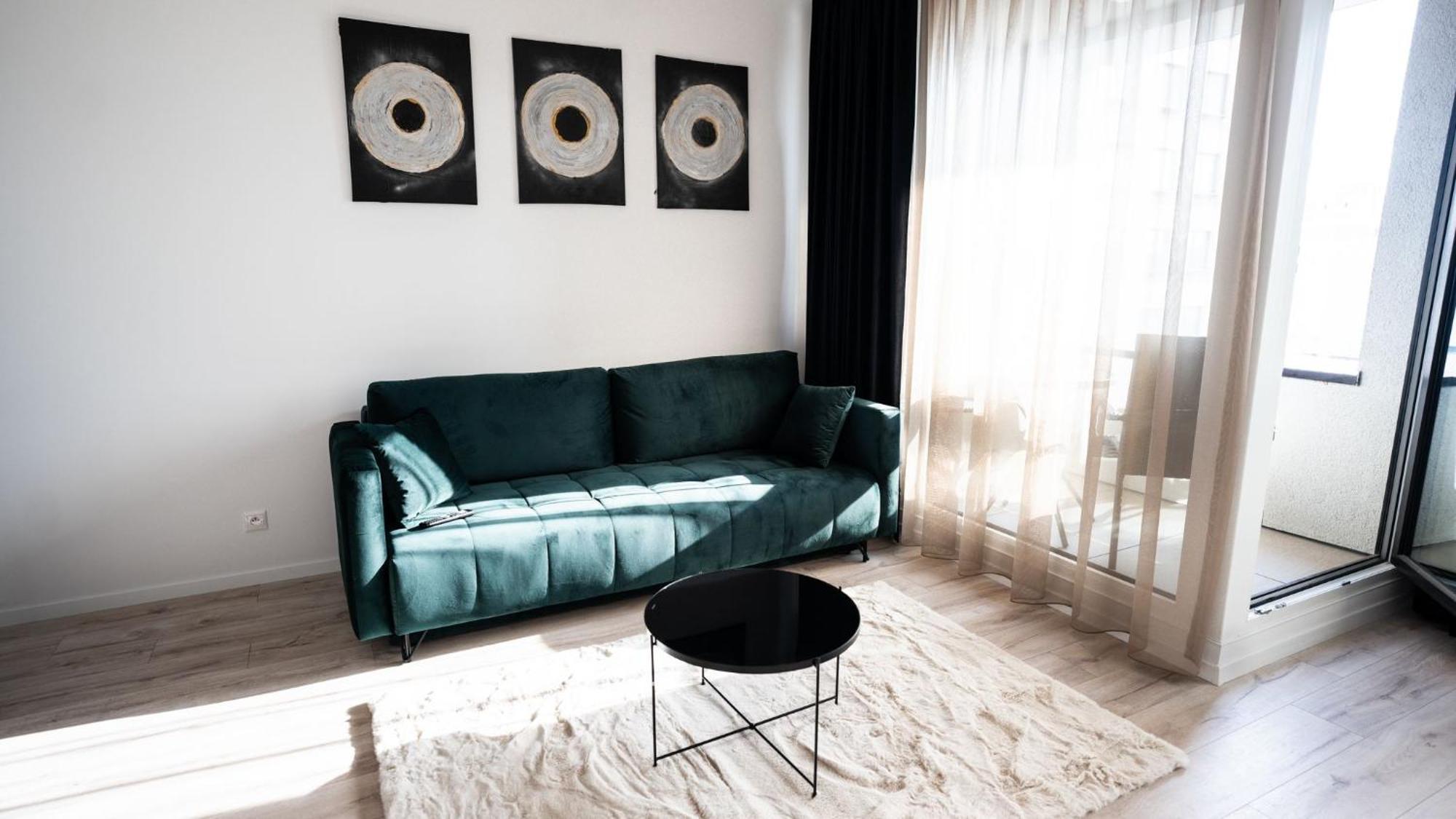 Downtown28 Apartment โปปรัด ภายนอก รูปภาพ
