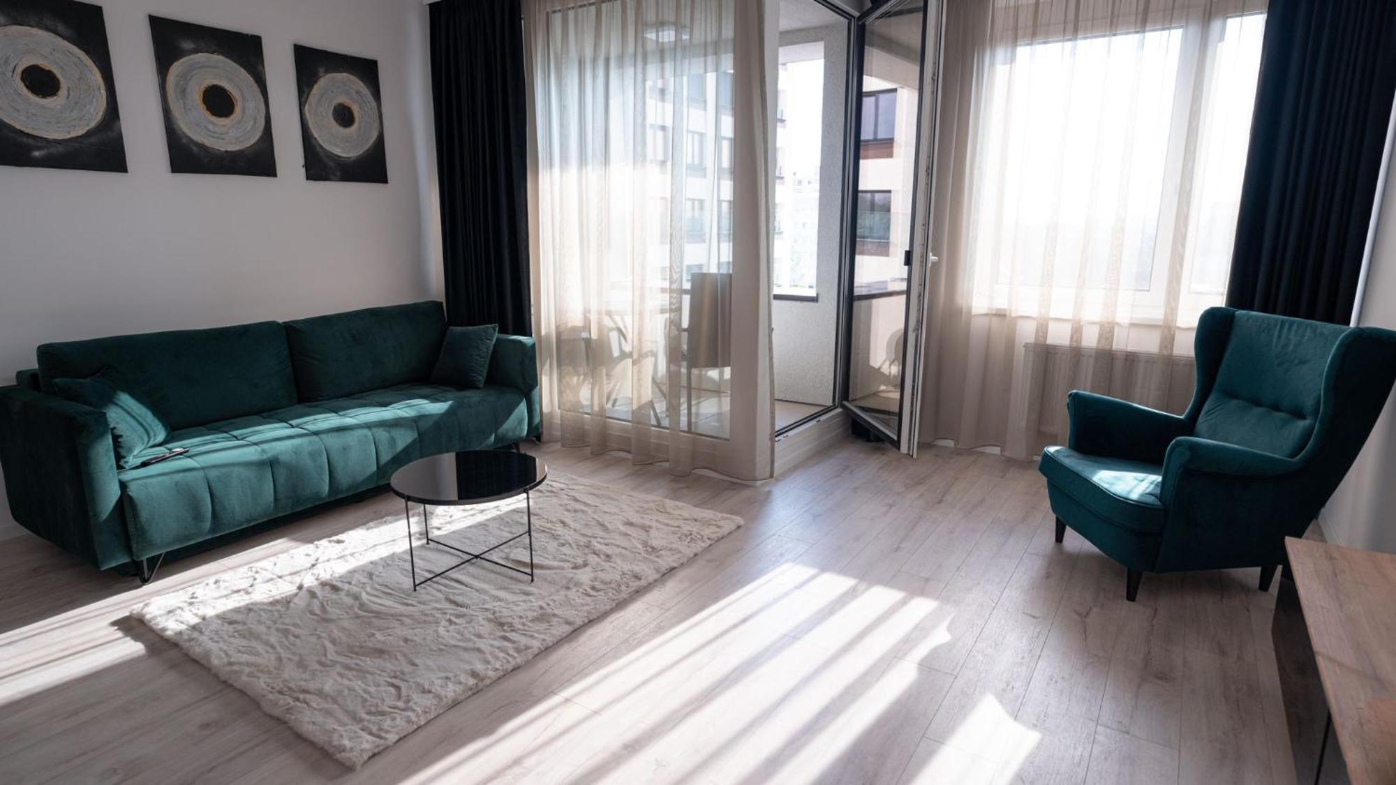 Downtown28 Apartment โปปรัด ภายนอก รูปภาพ