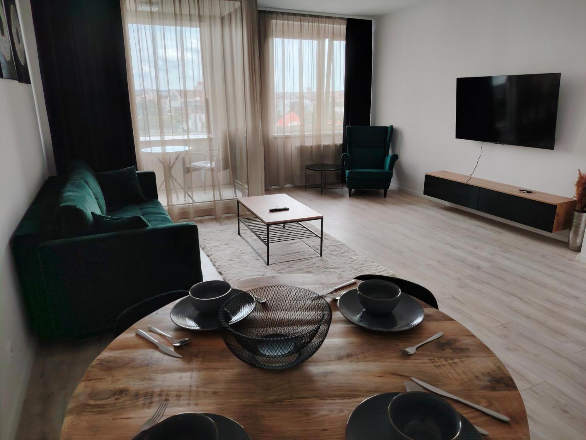 Downtown28 Apartment โปปรัด ภายนอก รูปภาพ